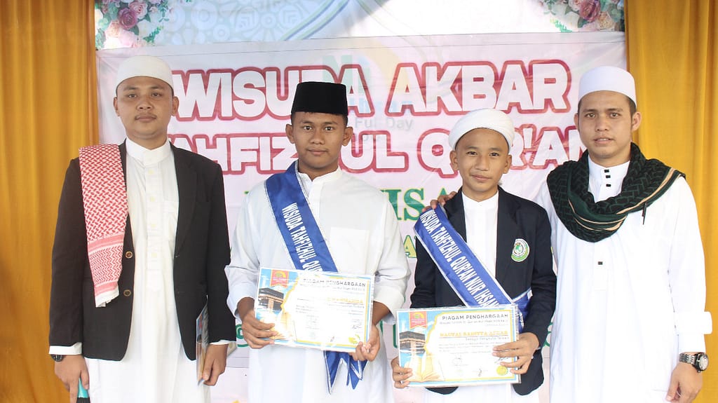 Wisuda Akbar Tahfizhul Qur'an ke-5 WhatsApp Image 2022 02 26 At 15.37.34 1 1024x575