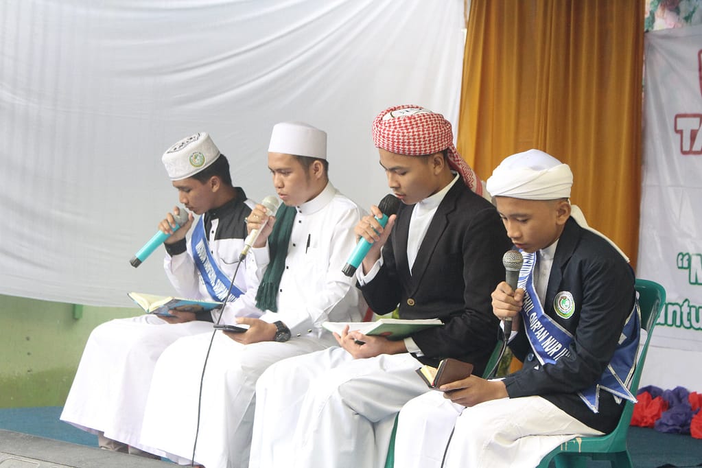 Wisuda Akbar Tahfizhul Qur'an ke-5 WhatsApp Image 2022 02 26 At 15.28.58 1024x682