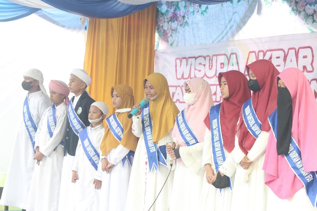 Wisuda Akbar Tahfizhul Qur'an ke-5 WhatsApp Image 2022 02 26 At 15.33.20 1024x682
