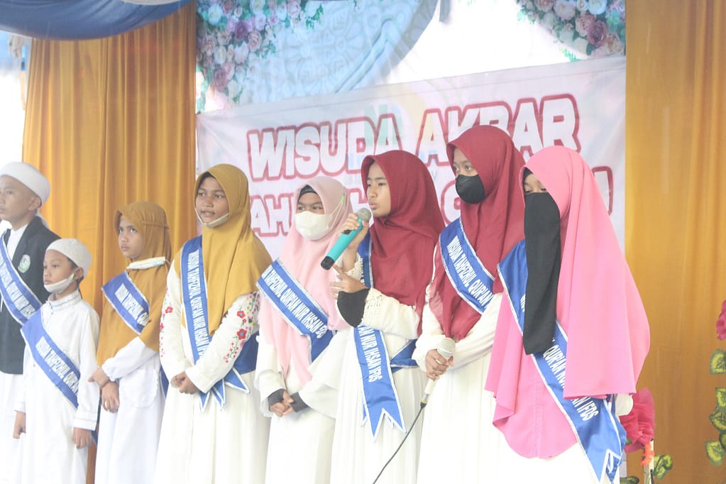 Wisuda Akbar Tahfizhul Qur'an ke-5 WhatsApp Image 2022 02 26 At 15.33.29 1024x682