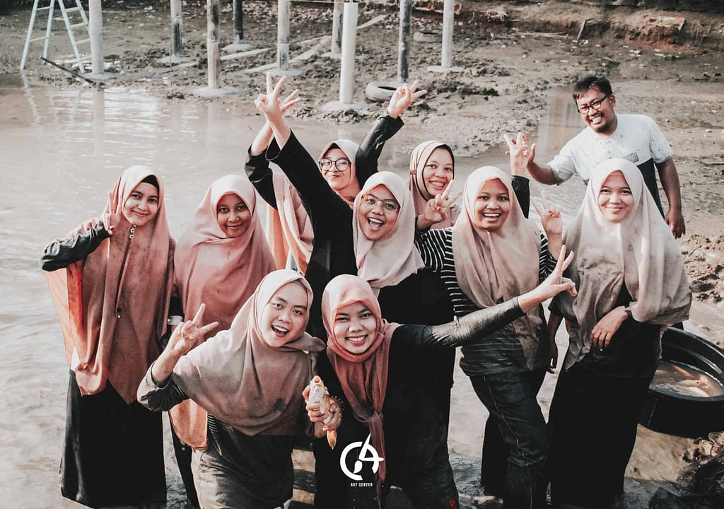 Kegiatan Outbond Guru Naga Timbul 3 1 1024x720