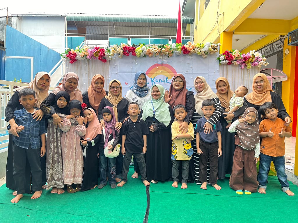 NUR IHSAN MELAKSANAKAN FAMILY GATHERING DENGAN WALI MURID TK WhatsApp Image 2025 06 15 At 13.23.13 8923818c 1024x768
