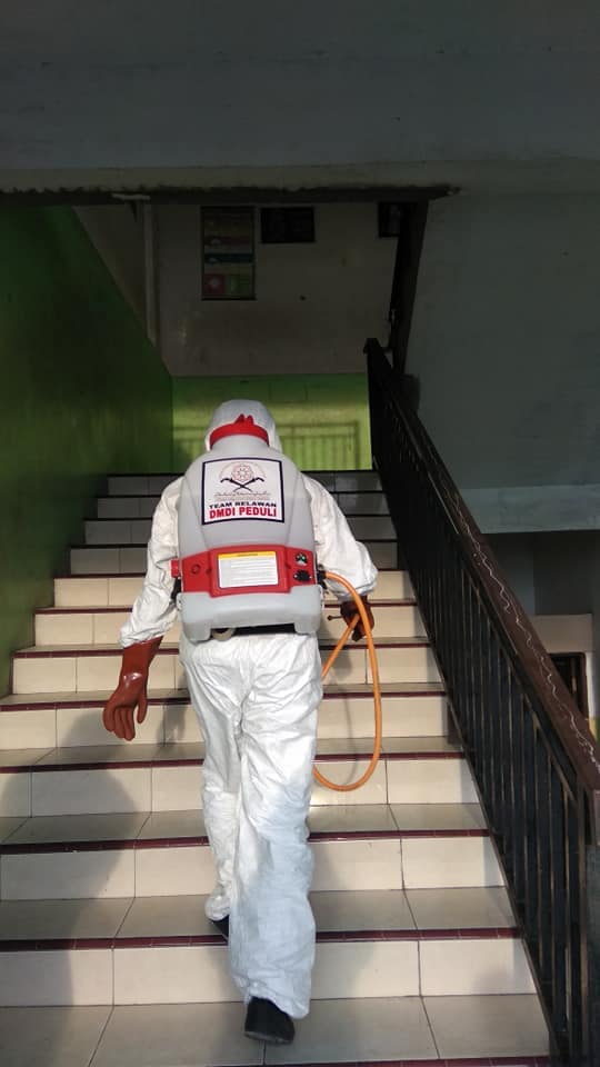 Kegiatan Penyemprotan Disinfektan 91210992 670928750338920 2469604442853343232 N